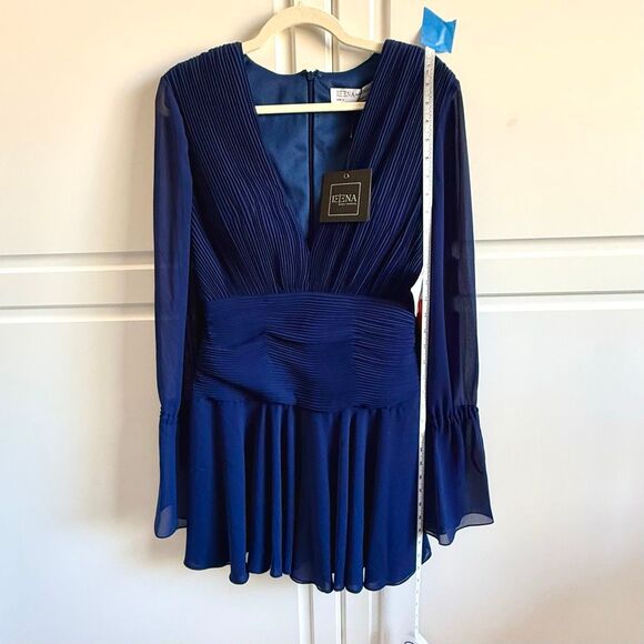 NWT Ieena for Mac Duggal  Pleated Bell Sleeve Chiffon Cocktail Mini Dress, Size - Picture 10 of 13